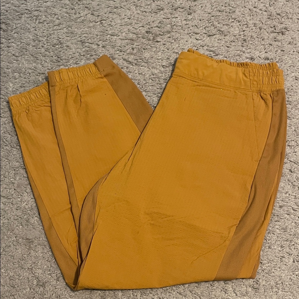 Women’s Mustard Jogger Pants Athleta